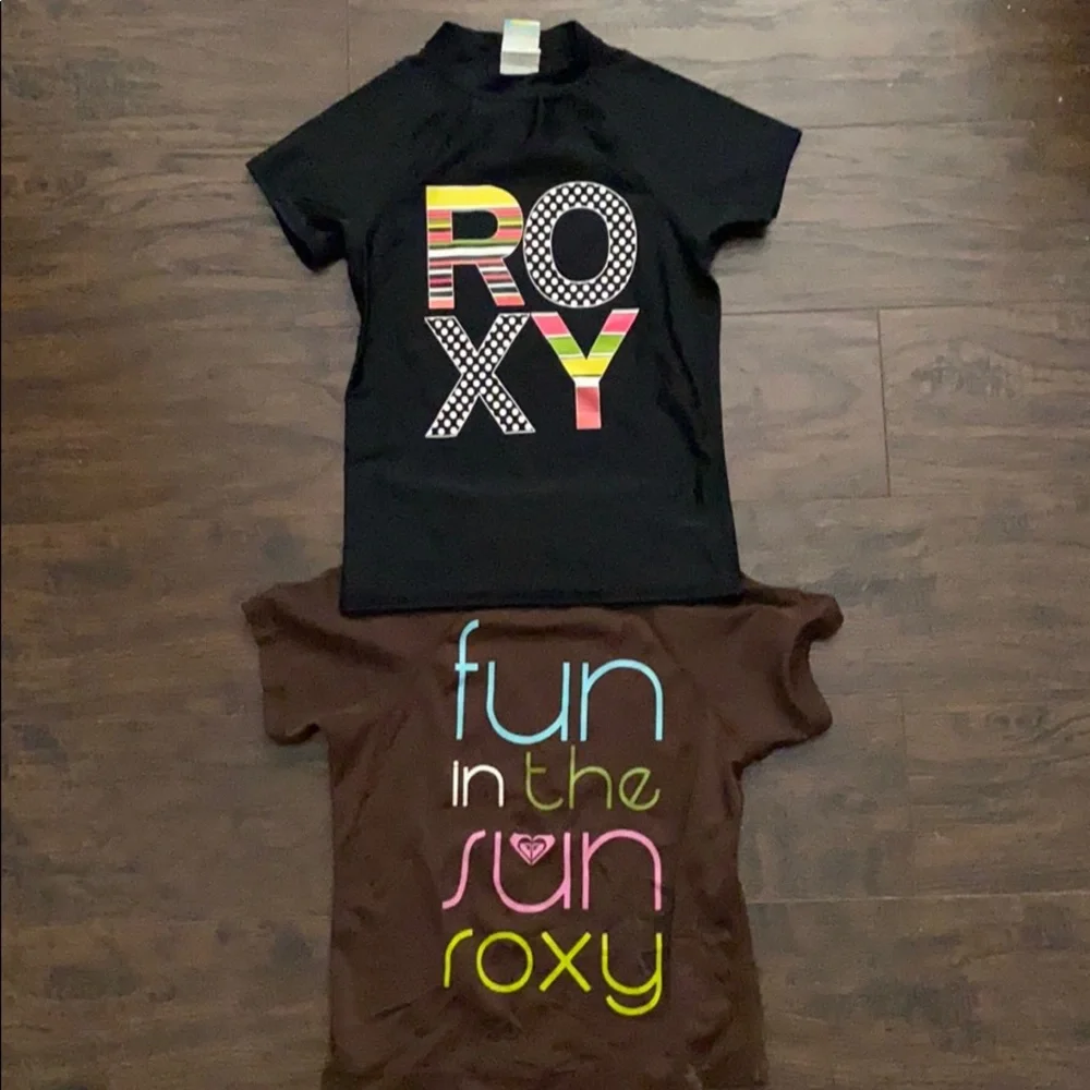 Girls Roxy rashguards - Picture 1 of 5
